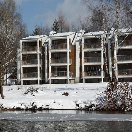 Apartamenty Wislany Brzeg 乌斯特龙 外观 照片