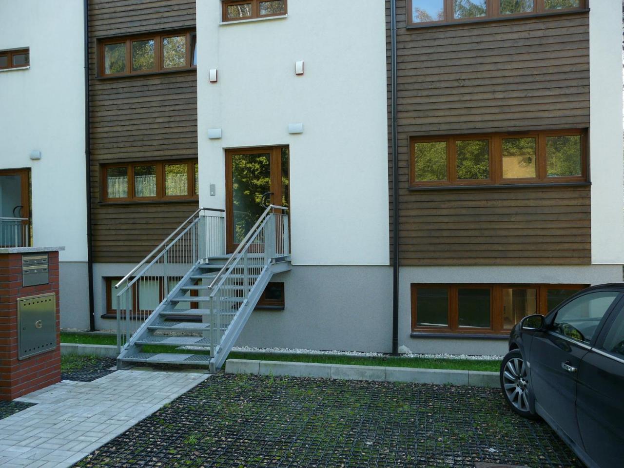 Apartamenty Wislany Brzeg 乌斯特龙 外观 照片