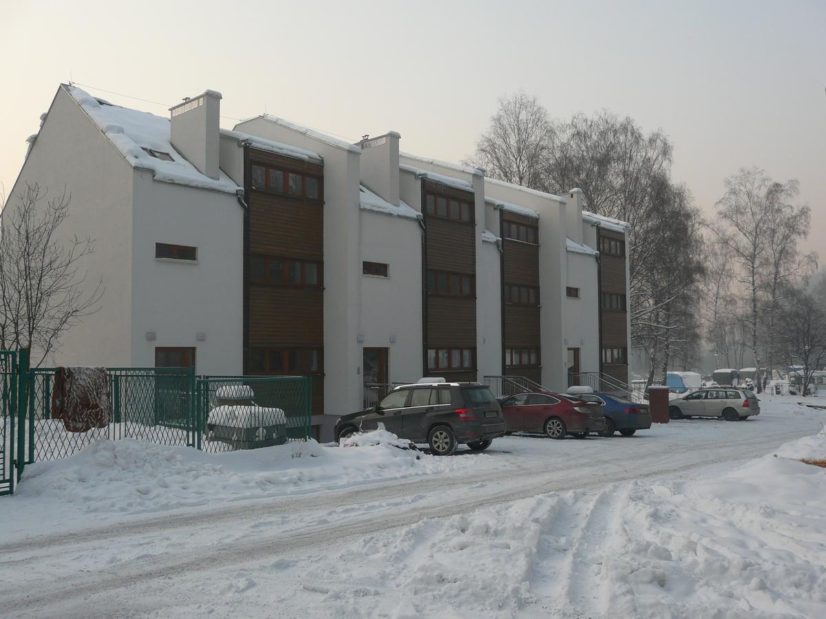 Apartamenty Wislany Brzeg 乌斯特龙 外观 照片